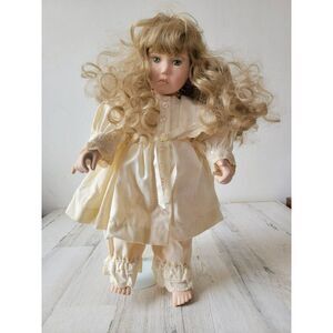 Beautiful Buttercup Little dreamer porcelain doll Georgetown collection